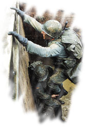 &Uuml;berwinden der Eskaladierwand